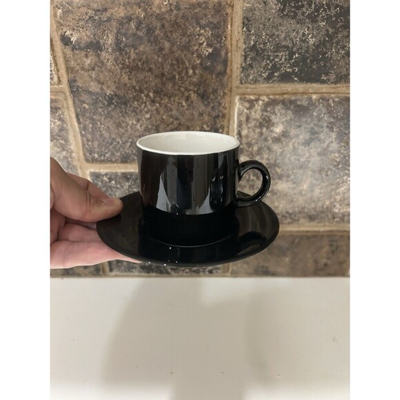 Sakura Set Of Four Black Espresso/Cappuccino Cups/Saucers New In Box - Picture 4 of 6